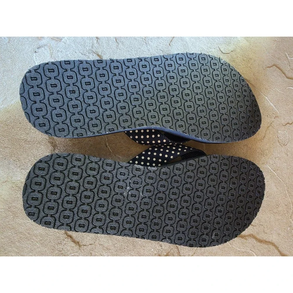 LL Bean Maine Isle Flip Flops Womens Size 10 Nautical Polka Dot Sandals - Picture 6 of 7